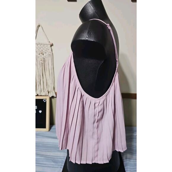 LA Hearts Women Pink Pleated Sleeveless Cropped Blouse M - Picture 2 of 3